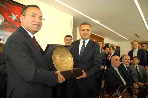 İmam Hatip mezunlarını sevindirecek açıklama
