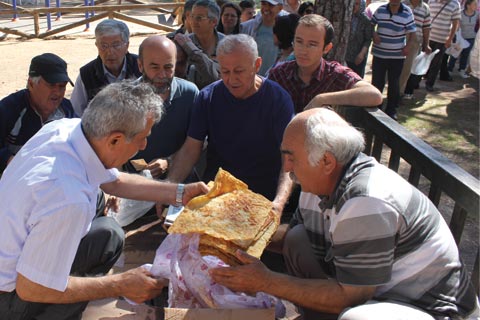 ‘Katmer Günü’ Çamlık’ta yapıldı