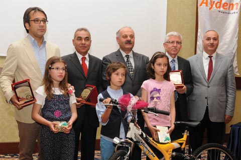 Ödüller sahiplerini buldu
