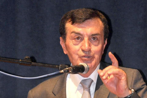 Diz çökerek, boyun eğerek barış olmaz