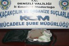 Dedektör köpek uyuşturucuyu bulmasın diye….