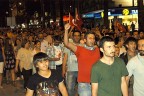 Denizli yine sokaklara döküldü
