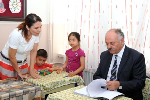 Akgül, Özel Çocukları ziyaret etti