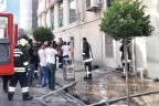 Bankada korkutan yangın