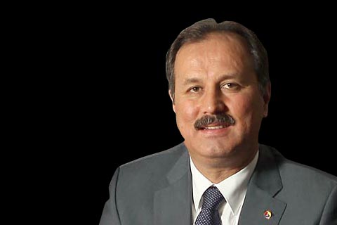 Özer, mesaj yayınladı