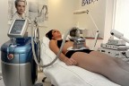 Lipofreeze ile basen ve karın yağlarınızdan kurtulun
