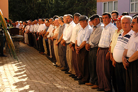 Baba Kazdağlı’ya son görev