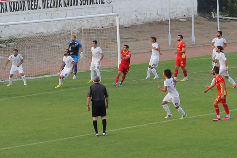 Hazırlık maçı 0-0 bitti