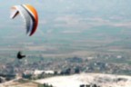 Yamaç paraşütüyle yere çakıldı