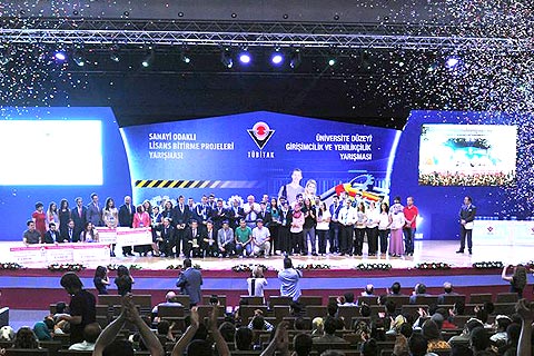 PAÜ’lü öğrenciler TÜBİTAK yarışmasında birinci oldu