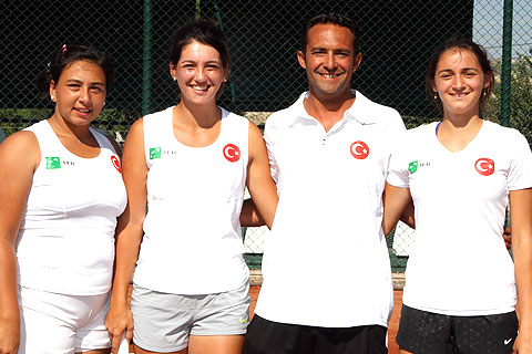 Denizli’de tenis şenliği başlıyor