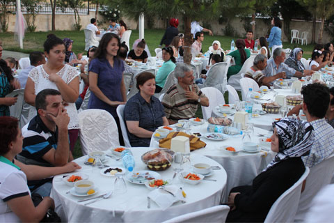 DİED, iftar yemeğinde buluştu