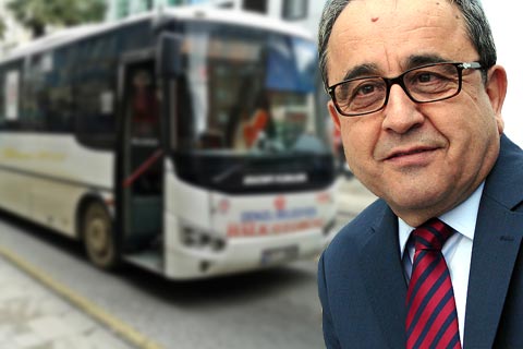 Turex otobüsü Bağcı’nın makam otomobiline çarptı