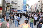 Çınar’da polisle göstericiler çatıştı