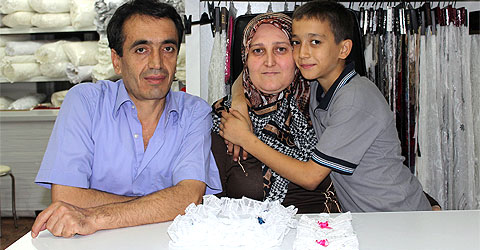 denizli-perde-kirintilarindan-patronluga-ic