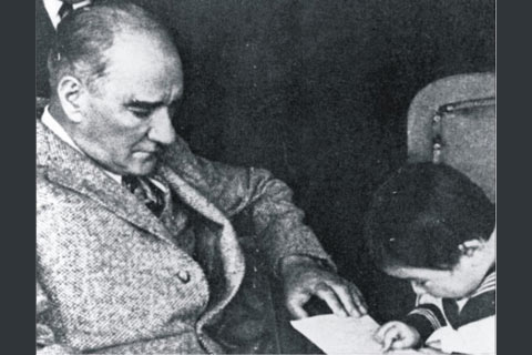 Öğretmenler Gününüz kutlu olsun