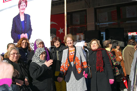 CHP Bozkurt Adayı Çelik seçim bürosunu açtı