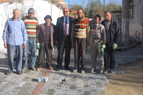 Kızılcabölük’e 110 bin metrekare kilit taşı