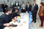 Vali Demir, yurtları gezdi