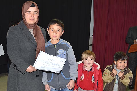 Öğrencilerden velilere karne