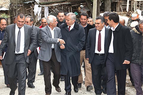 Başkan Zolan, Çameli’de Büyükşehiri anlattı