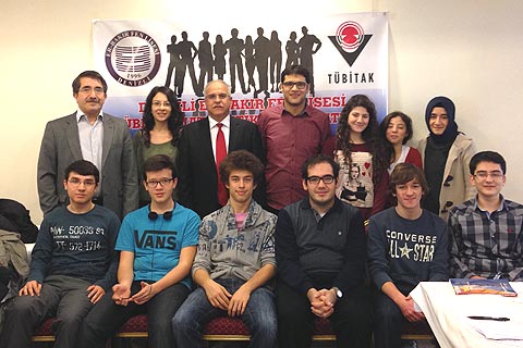 Er-Bakır öğrencileri matematik kampında
