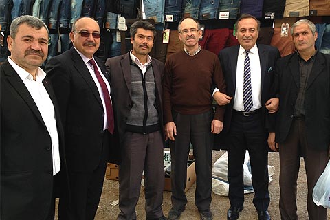 MHP Adayı Ali İpek Tavas ve Çardak’ı ziyaret etti