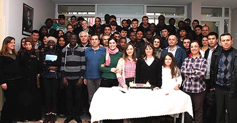 denizli-pau-ogretim-uyeleri-mutfakta-ic