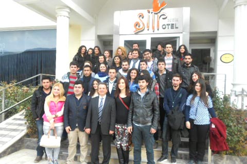 Şiir Otel ders konusu oldu