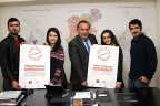 İpek’ten gençlere tam destek