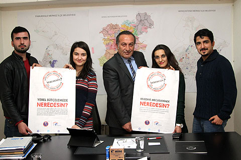 İpek’ten gençlere tam destek
