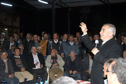 Zolan Tavas’ta Büyükşehiri anlattı