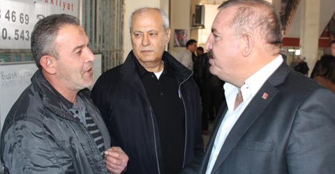 denizli-chp-ibrahim-vural-ucgen-carsisi-ic