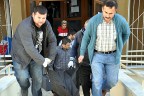 Boğazı kesilmiş halde ölü bulundu