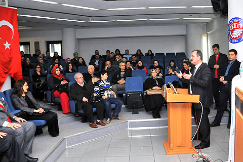 DTO’dan 239 kişiye Dış Ticaret Eğitimi