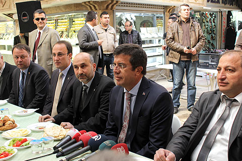 Zeybekci’den Twitter açıklaması