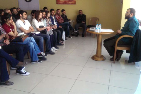 Yazar Çeğin, okurlarıyla buluştu