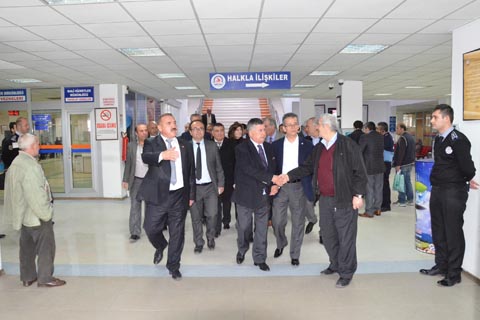Keskin ve Balkanay’dan çat kapı ziyaretler