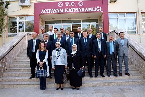 Zolan’ın ilk ziyareti Acıpayam’a