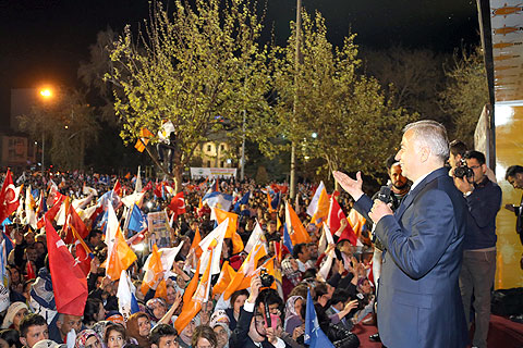 Zolan: Sevgi ve desteğe hizmetle yanıt vereceğiz