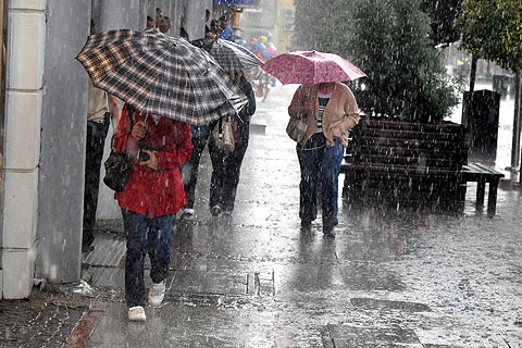 SAĞANAK YAĞIŞ GELİYOR