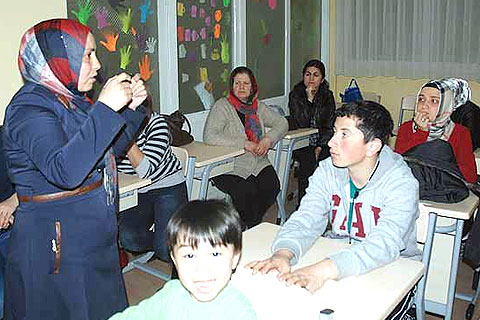 İşaret diliyle Kur’an kursu