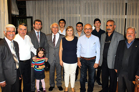3 kuşağın öğretmenleri yemekte buluştu