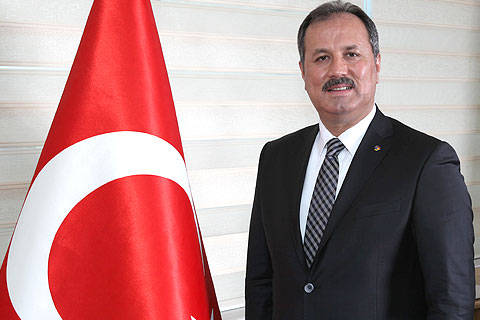 ÖZER: SEÇİM BİTTİ, EKONOMİYE BAKALIM