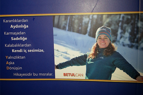 Betül Kulaklı Ağanoğlu’ndan şiir kitabı