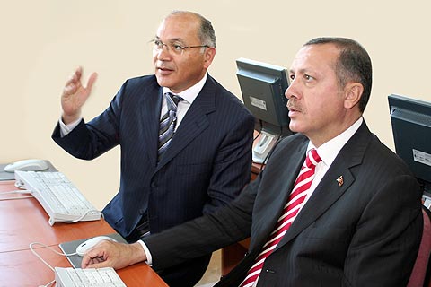 Kazdağlı da Zeybekci’nin ekibinde