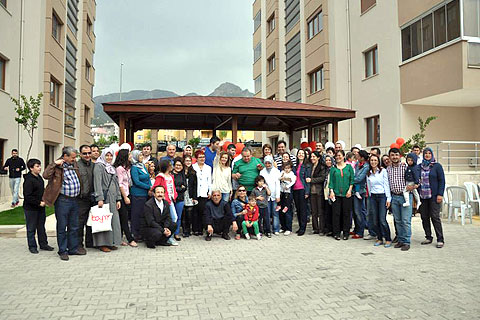 Sitede komşuluk ilişkilerini canlandırdılar