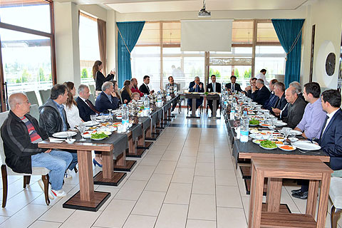 GEKA Kosovalı işadamlarını ağırladı