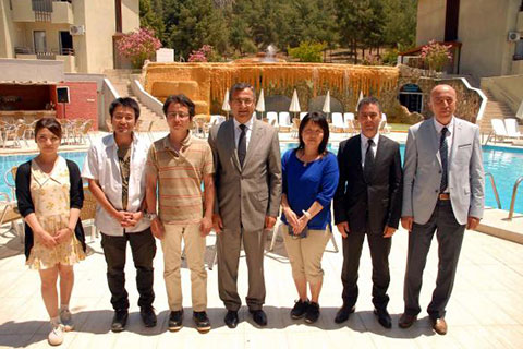 JAPONLAR PAMUKKALE’YE HAYRAN KALDI