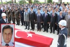 Polis memuru kazada öldü